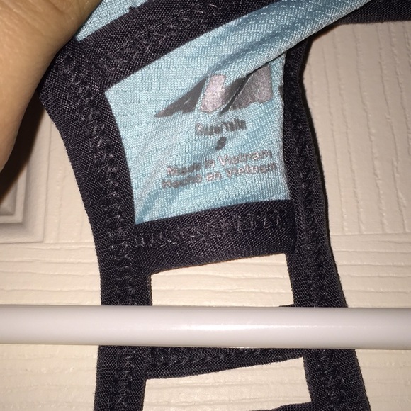 Sports bra - Picture 2 of 2